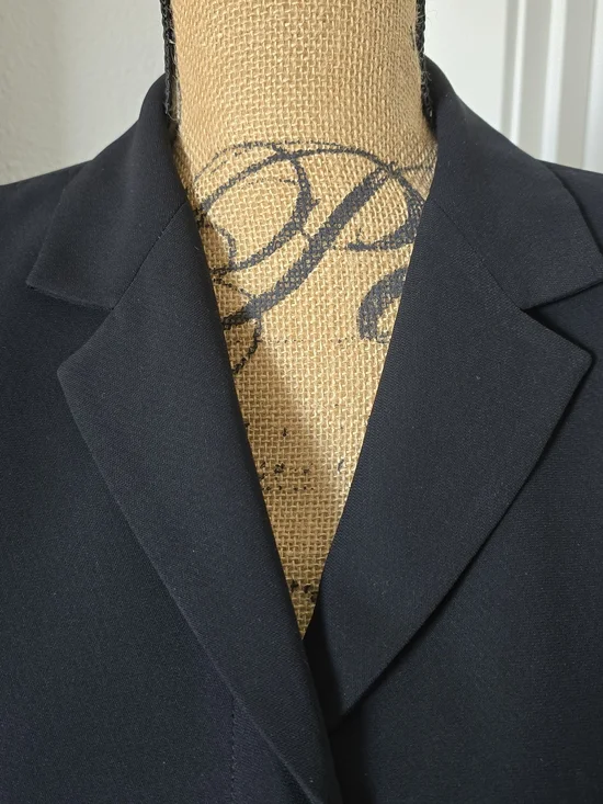 Charter Club Black Tailored Women's Blazer. EUC. 12P. - Picture 3 of 8